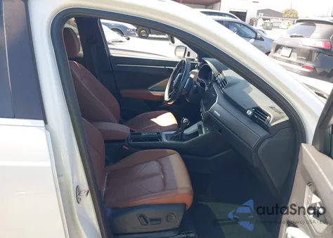 2023 Audi Q3 Premium Plus 45 Tfsi S Line Quattro Tiptronic z USA, uszkodzony, nr VIN WA1EECF31P1118485